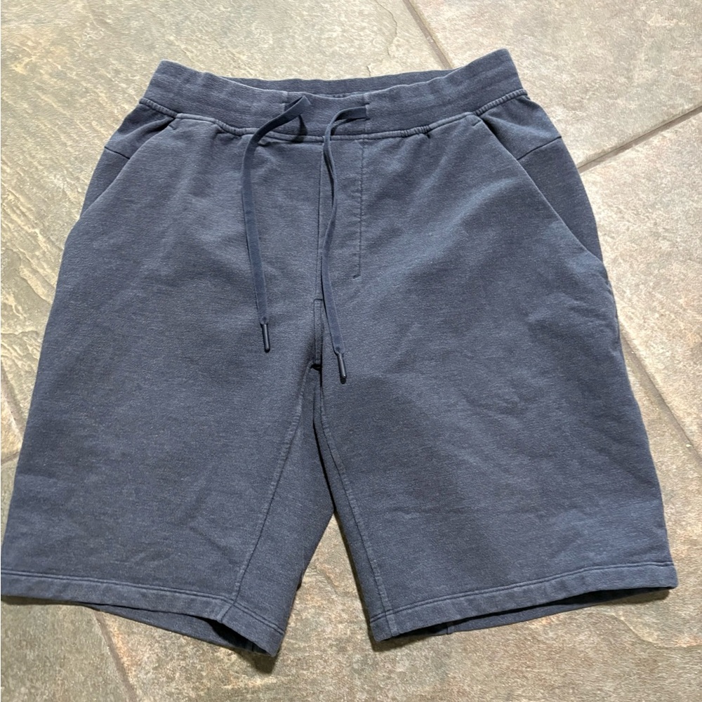 lululemon Men's Athletic Shorts With Drawstring and Pockets Blue Medium